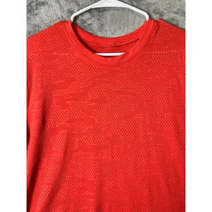 Lululemon Breeze By Short Sleeve *Squad Thermal Red Size 6 Athleisure Work‎ Out thumbnail 2