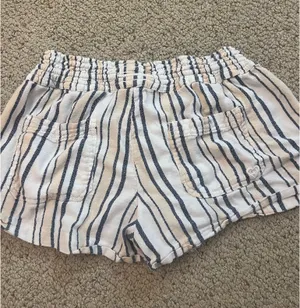 Roxy summer shorts  thumbnail 3