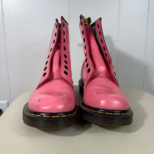 Dr. Martens Hot Pink Patent Leather Lace Up Combat Boots Moto Punk Y2K Size 7 thumbnail 2