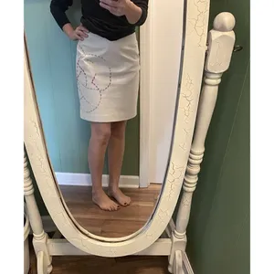 Harold’s Beige Pencil Skirt with Multicolor Embroidery - Size 2 thumbnail 10