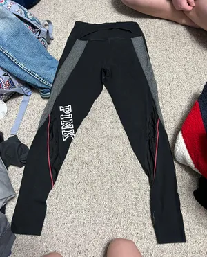 PINK Victoria’s Secret Legging thumbnail 1