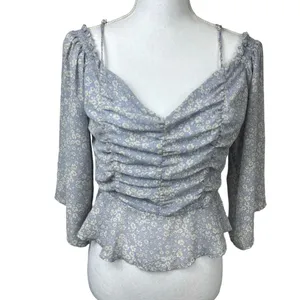 ASTR the Label Cold Shoulder Ruched Sweetheart Neckline Flutter Sleeves Size M thumbnail 2