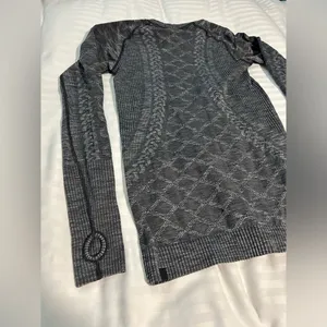 Lululemon Swiftly Tech Rest Less Pullover Long Sleeve thumbnail 7