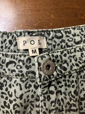 POL Sage Green Leopard Print Distressed Jean Shorts thumbnail 2
