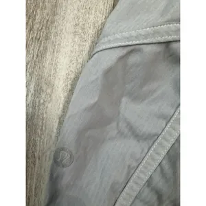 Lululemon Tracker Short V 4" Grey Athletic Running Shorts Size 4 thumbnail 5