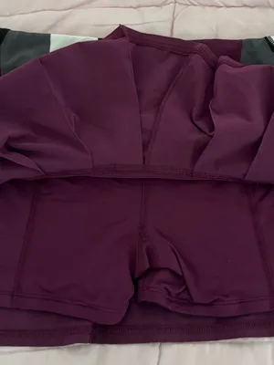 lululemon Run Pace Setter Skirt skort in plum pow stripe, size 8 pleated back thumbnail 12