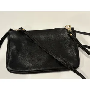 Designer FOSSIL Mini Crossbody Bag Purse In Black Leather EUC thumbnail 2