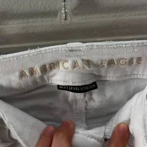 American‎ Eagle Women White Hi-Rise Shortie Shorts Denim size 2 thumbnail 3