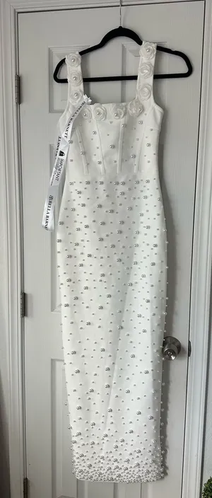 White maxi dress Bella Barnett thumbnail 1