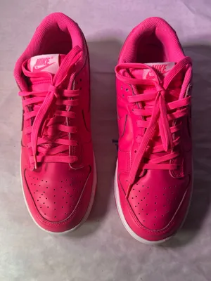 Nike Women's Hot Pink Low-Top Leather Sneaker thumbnail 5