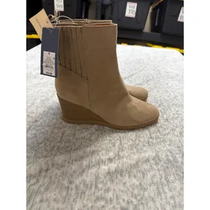 Universal Thread Women Taupe Cypress Wedge Ankle Boots Memory Foam 9.5 F16752994 thumbnail 4