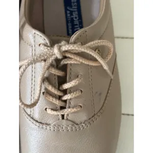 Easy Spirit Anti-Gravity Women 7 Tan Leather Oxford Lace Up Shoes JPMOTION thumbnail 3