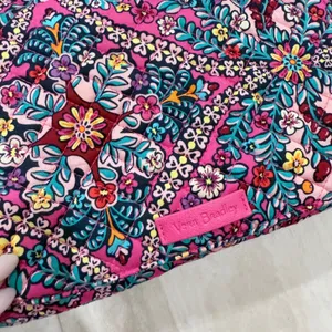 Vera Bradley Pink Floral Quilted Cotton Shoulder Bag Crossbody Handbag NWOT thumbnail 2