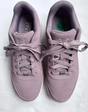 Under Armour ST Court Suede Sneakers Women’s 7.5 Mauve New thumbnail 1
