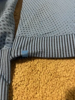 Lululemon Athletica Blue Patterned Half-Zip Top thumbnail 6