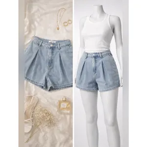 light-wash denim shorts from the brand WeWoreWhat Size 24 thumbnail 2