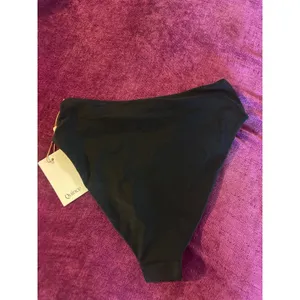 QUINCE High Rise High Leg Bikini Bottom MINIMALIST Black Size Medium M NWT NEW thumbnail 5