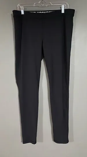 Under Armour Black Heat Gear Pull On Leggings Size XL NWOT thumbnail 1