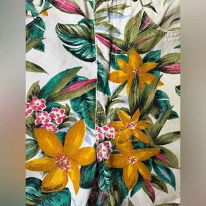 Vintage 90s jungle floral denim cotton jean shorts, size 4/6 thumbnail 3