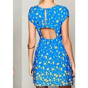 ✨FREE PEOPLE Y2K Blue Yellow Floral Mini Sz 12 Dress✨ thumbnail 3