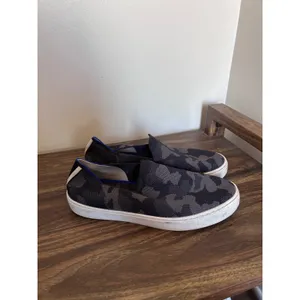 Rothys The Sneaker Grey Camo Slip On Knit Shoes Womens‎ 9 Machine Washable thumbnail 3