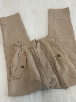 Hollister Pants thumbnail 1