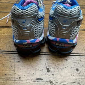 Asics Gel Venture 4 Gray Pink Blue Shoes Sneakers All Terrain‎ Womens Size 6 thumbnail 3