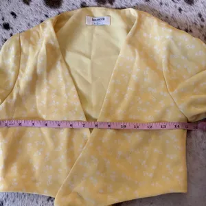 HOUSE OF CB ‎ Alanya Lemon Floral Tie Front Top Size Small thumbnail 8
