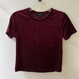 Forever 21 maroon velvet crop top thumbnail 1