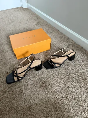 Unisa Black Heels thumbnail 3