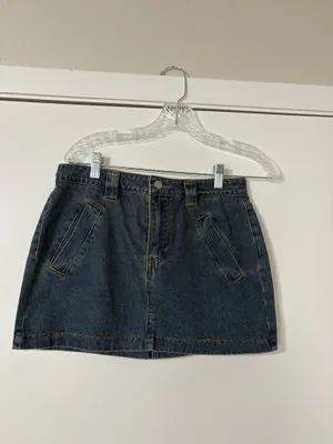 Le lis No Notes Needed denim mini skirt thumbnail 2