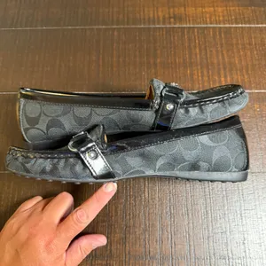 Coach Felisha Loafers Women 9.5B Black Signature Monogram Driving Moccasin Flat thumbnail 4
