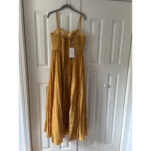 Yellow Pleated Midi Dress with Adjustable Straps Sz 7 thumbnail 8