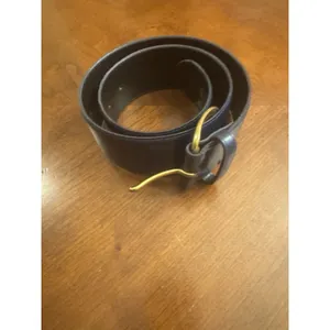 Accessory Lady Navy Blue Leather Belt Size M with Gold Tone Accent Buckle thumbnail 10