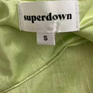 Superdown Karolyna Bandeau Top Small Green Y2K Strapless Crop Festival Clubwear thumbnail 5