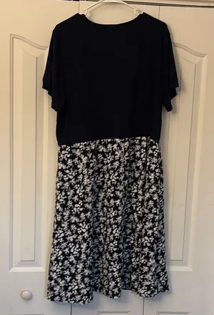 Younrui Blue and White Floral Dress w/ pockets Women Size 2XL thumbnail 2