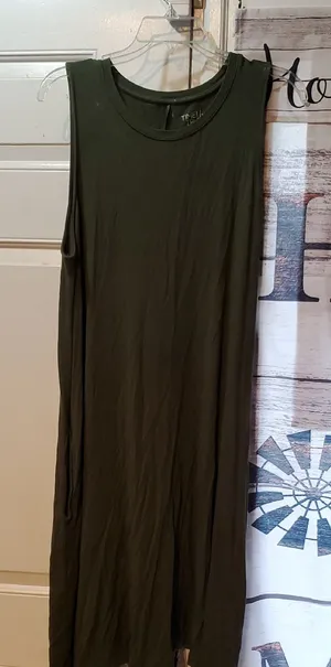 Time and Tru Olive Sleeveless Maxi Dress thumbnail 1