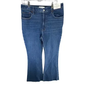 Abercrombie & Fitch The Vintage Flare Jeans Womens 31‎ Blue High Rise Raw Hem thumbnail 2