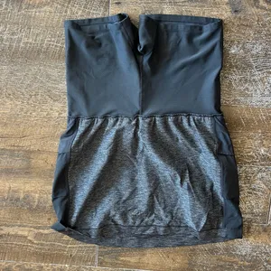 Athleta Charcoal and Black Performance Skort‎ Size Small Golf Pickleball thumbnail 4