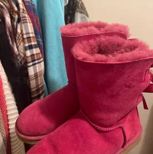 UGG Boots thumbnail 1