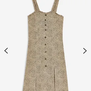 ✨ TOPSHOP animal print button up maxi dress ✨ thumbnail 4