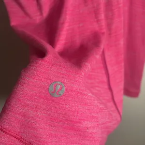 Lululemon Run For Gold Tank Top thumbnail 4