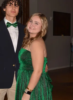 Green Sparkly Bow Hoco Dress Size L thumbnail 1