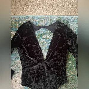 Victoria’s Secret velour long sleeve plunge open back thong bodysuit, size M/L thumbnail 3