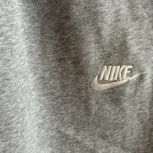 Nike Sportswear Club Fleece Joggers Sweatpants Light Grey S thumbnail 5