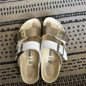 Birkenstock White/Gold Arizona thumbnail 2