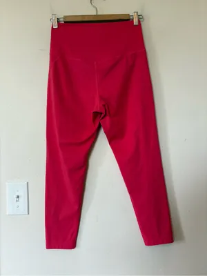 Girlfriend Collective Compressive High-Rise Legging 23.75” Berry Pink Medium thumbnail 8