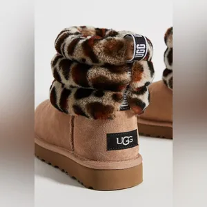 UGG Classic Short Chestnut Leopard Cuff Boots Women 11 Sheepskin Winter Cozy thumbnail 3