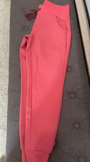 FIGS Scrub Pants new without tags  thumbnail 1