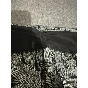 Lululemon Pace Rival Crop Leggings in Dottie Tribe Size 10 Running Gym Yoga thumbnail 8